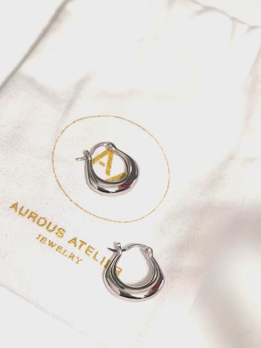 Gigi Plump Hoop Earrings – Aurous Atelier