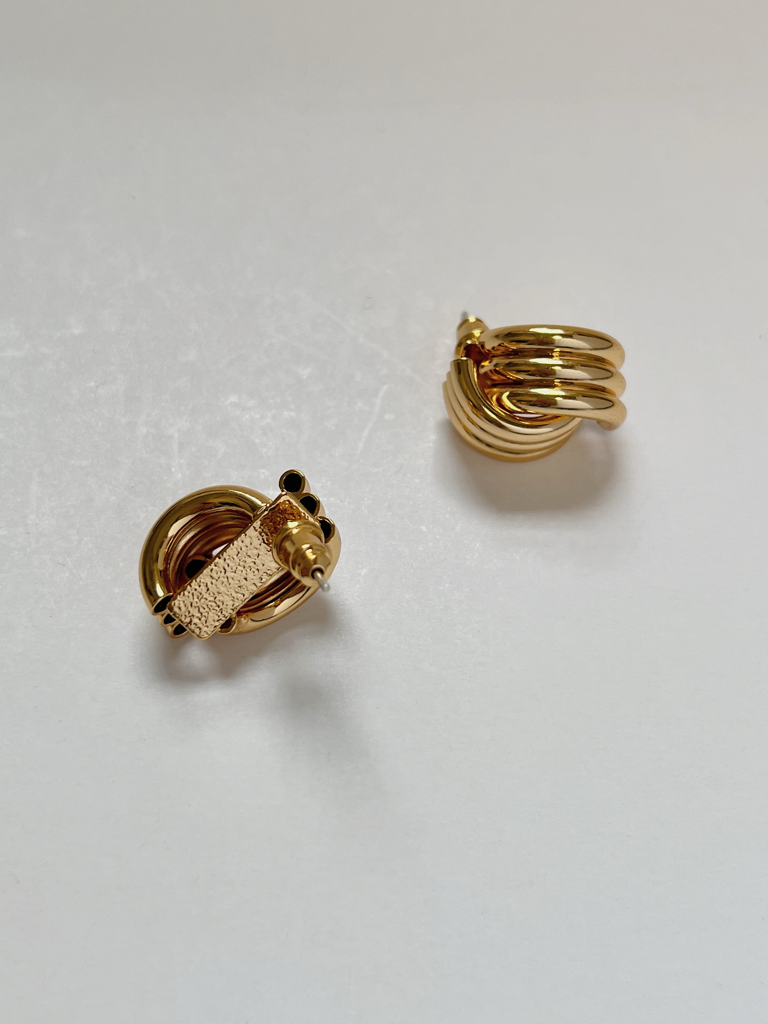 18K Gold Vintage Stud Earrings, Gold Knot Studs, Gold Shell Studs, Gold Woven Stud Earrings, Statement Ribbed Earrings, Textured Earrings, crossover stud earrings