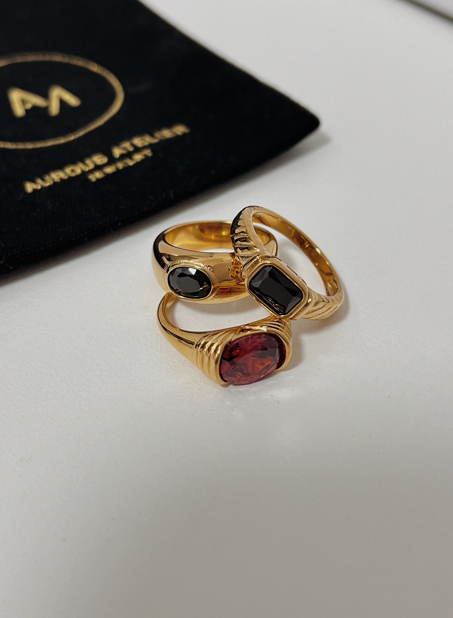 Black Agate Ring, Ruby Ring, Black Stone Ring, 18k Gold Stacking Ring, Black Onyx Ring, Gemstone Ring, Chunky Gold Ring, Gold Statement Ring, agate dome ring