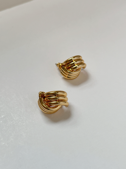 18K Gold Vintage Stud Earrings, Gold Knot Studs, Gold Shell Studs, Gold Woven Stud Earrings, Statement Ribbed Earrings, Textured Earrings, crossover stud earrings