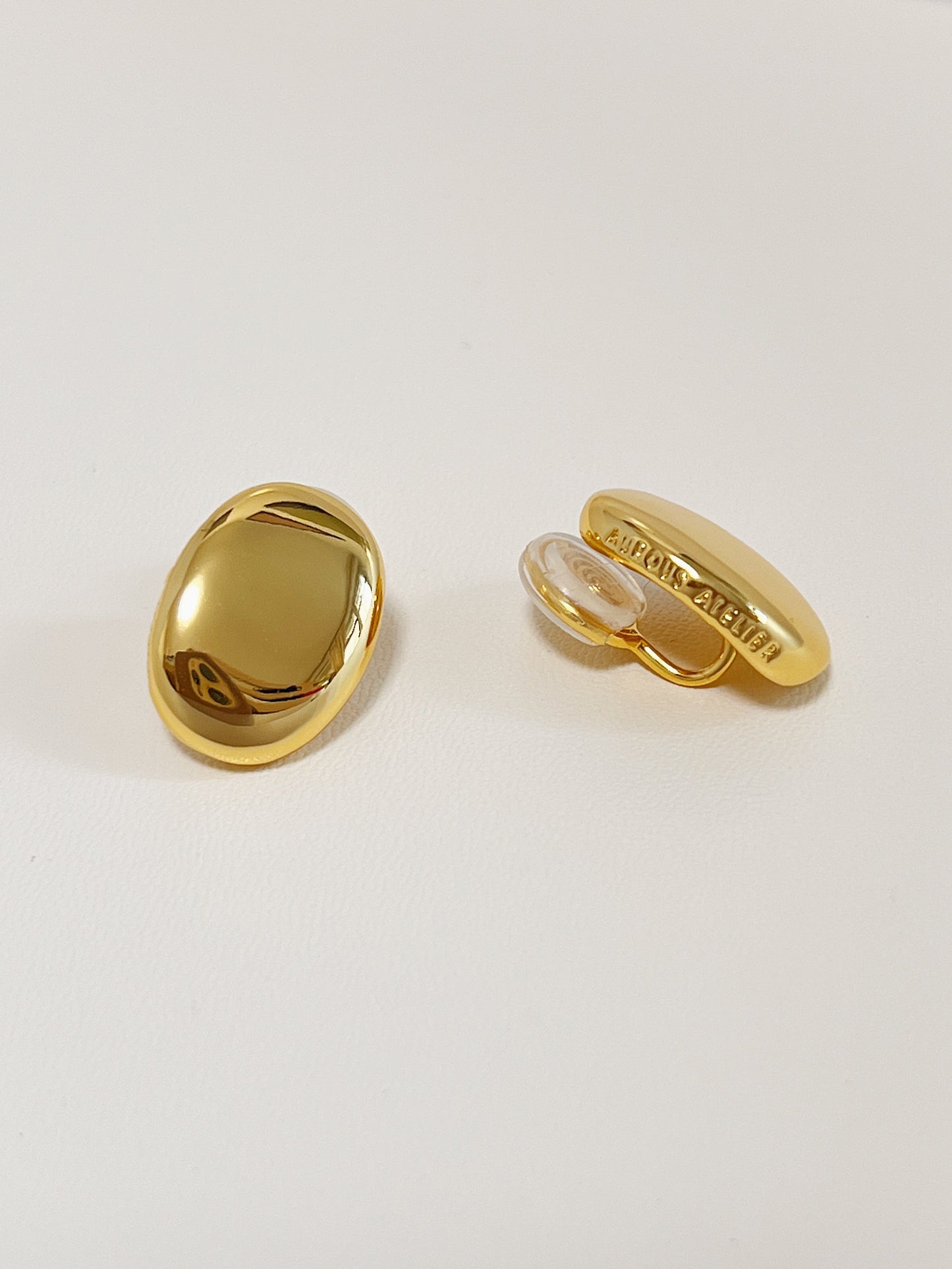 Margaux Bold Oval Clip-On Earrings
