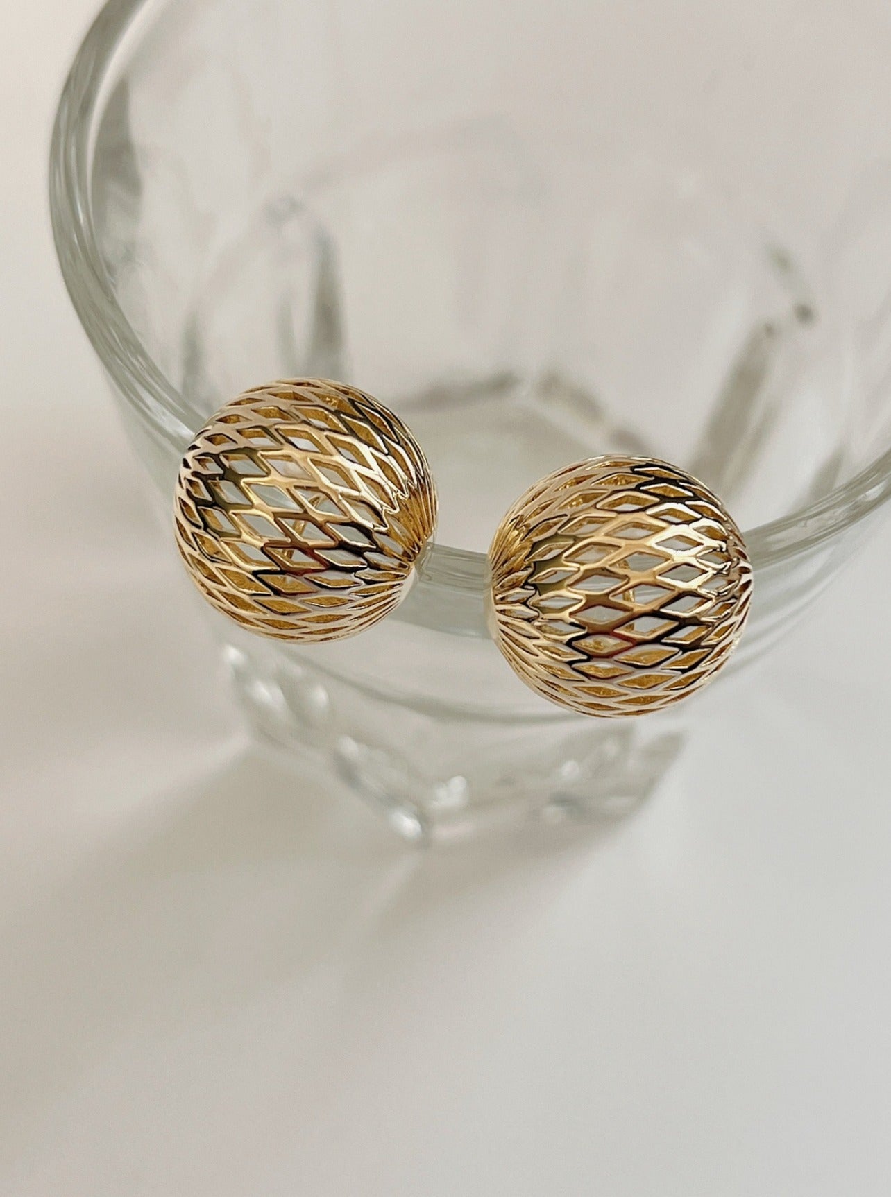 Weave Clip On Earrings, 14K Gold Bird Nest Clip On Hoop Earrings, Ball Dangle Hoop Earrings, Statement Ball Hoops, No Piercing Earrings