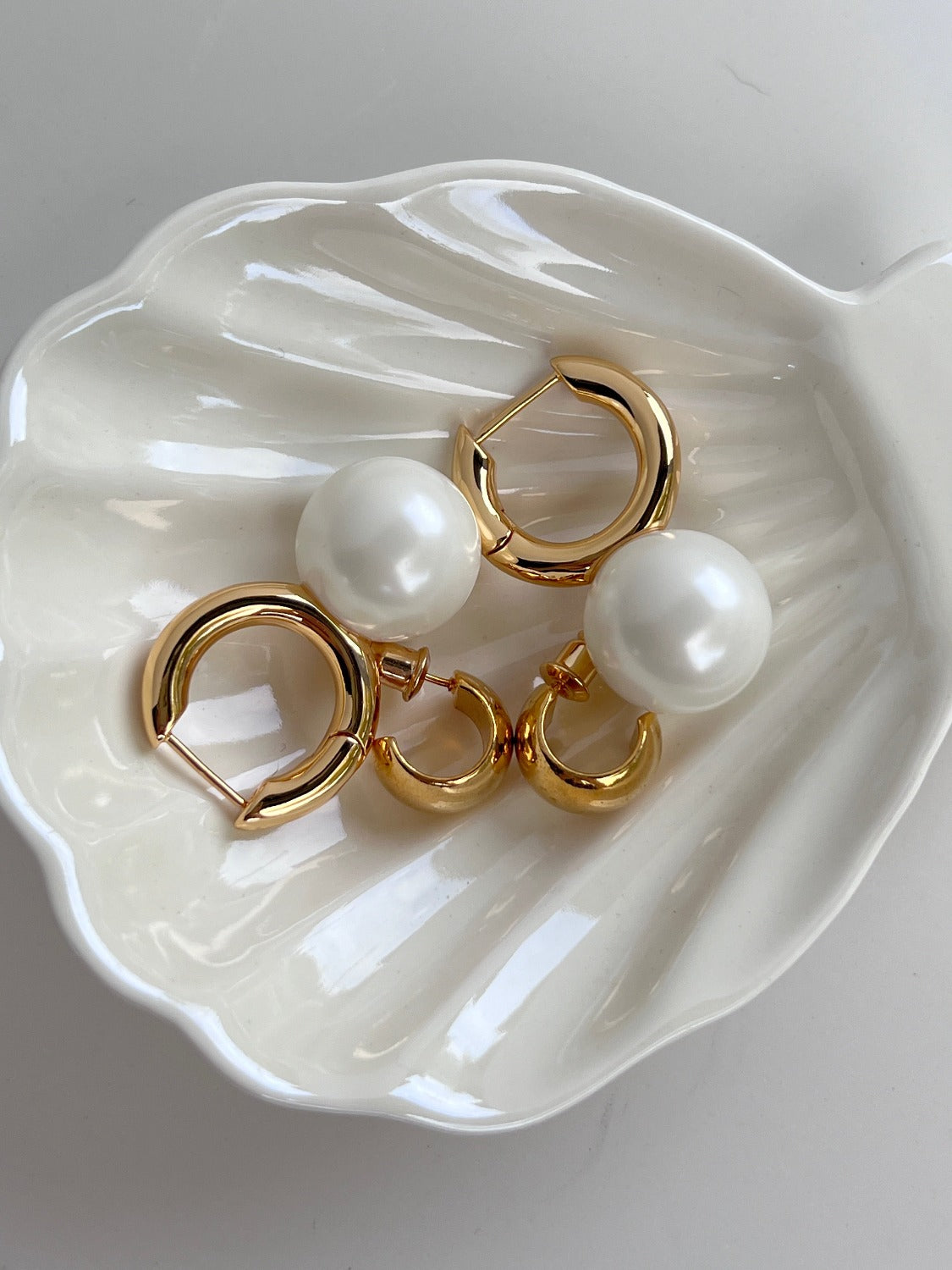 18K Gold Dangle Pearl Earrings, Chunky Pearl Vintage Drop Earrings, Gold Hoop Earrings, Statement Pearl Earrings, Handmade Pearl Earrings