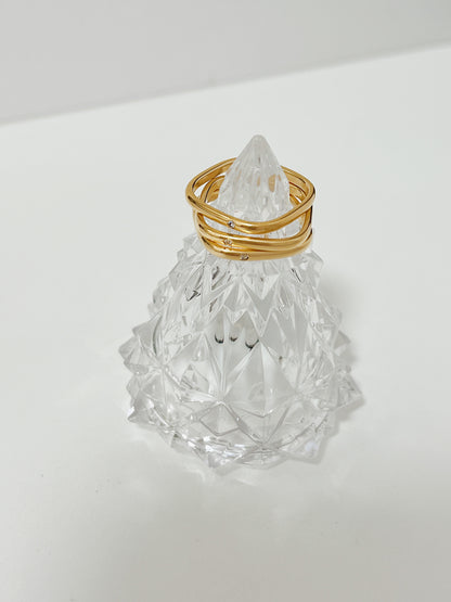 Premium gold geometric band with an enduring core Australia jewellery trend