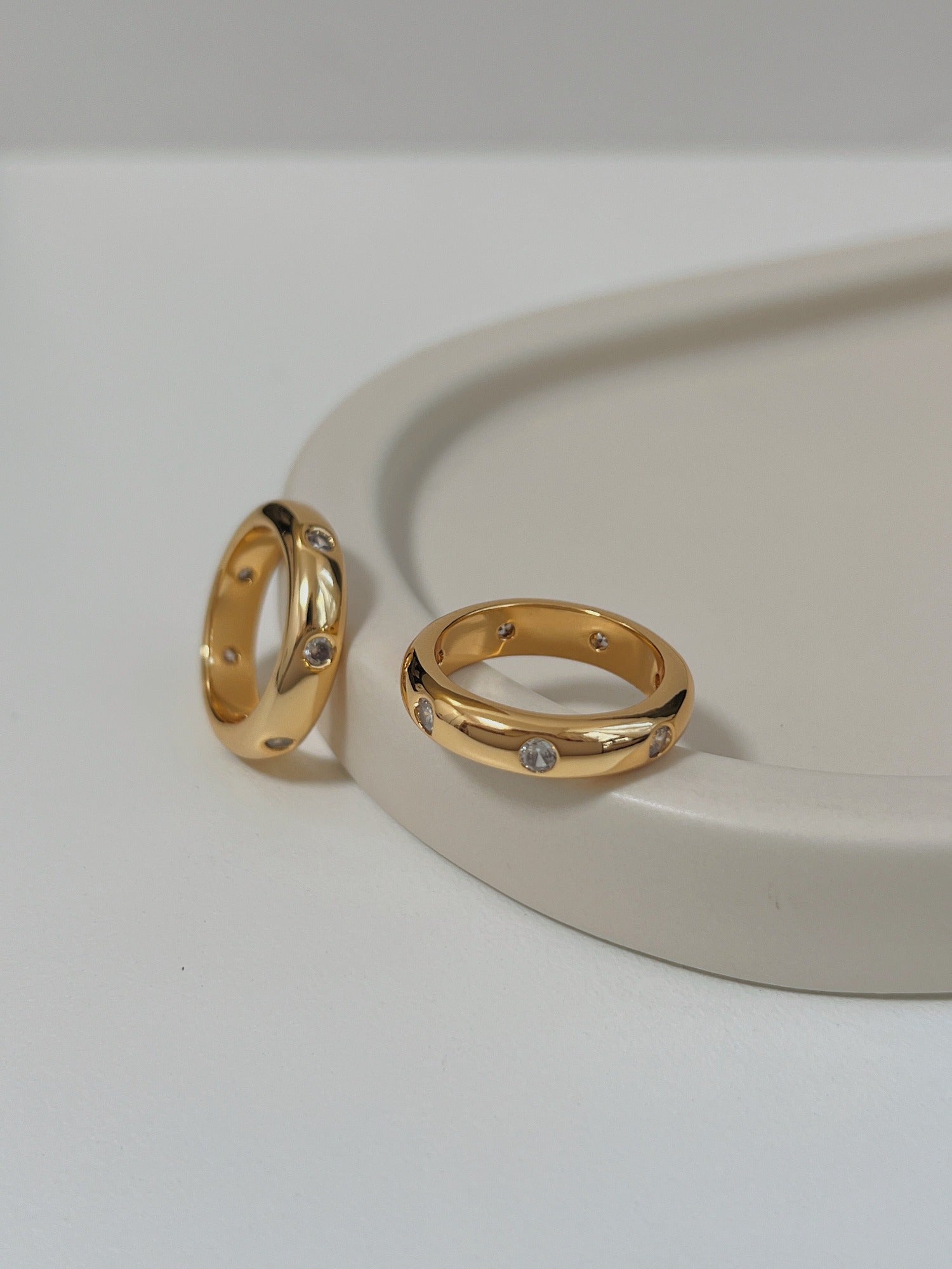 Hand set 5A cubic zirconia gold band by Aurous Atelier Canada trend