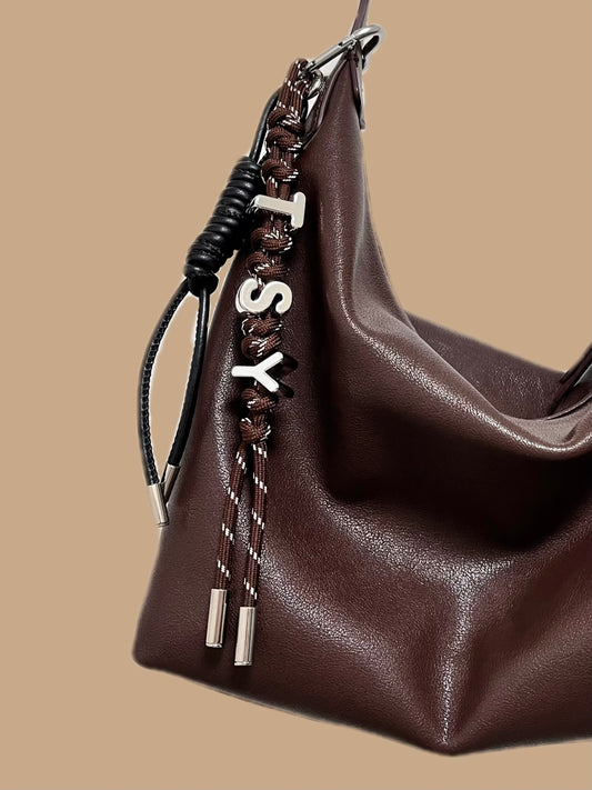 [Aurous Atelier] Custom big alphabet name bag charm with silver letters.