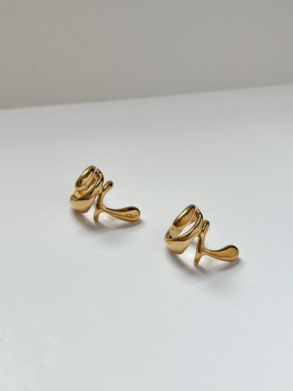 Abstract gold ear cuff, modern jewelry piece, unique design, perfect for women, Modern organic gold ear cuff worn on the cartilage.