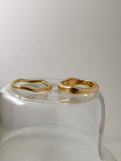 Ida Minimalist Asymmetrical Ring in 18k gold pvd thick and slim variations.