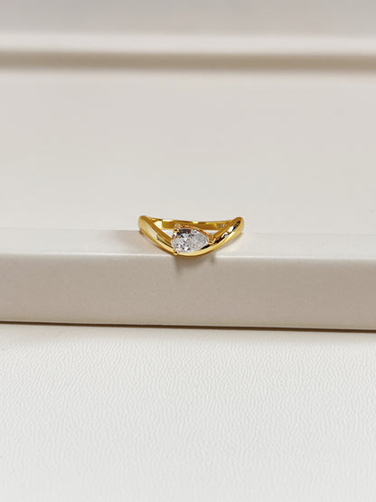 macro sparkle detail of pear shaped moissanite stone