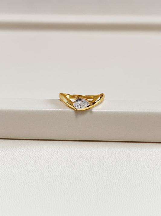 macro sparkle detail of pear shaped moissanite stone