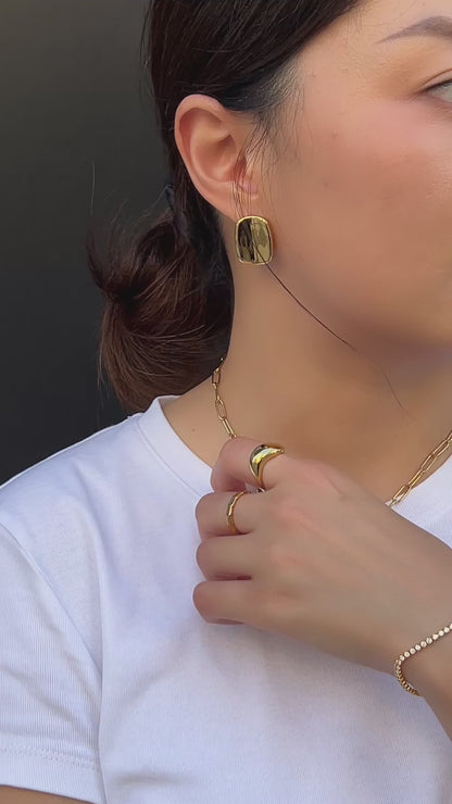 Caity Rectangle Stud Earrings