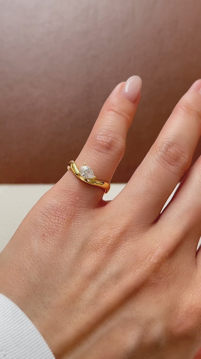 Nova Pear Solitaire Wave Ring