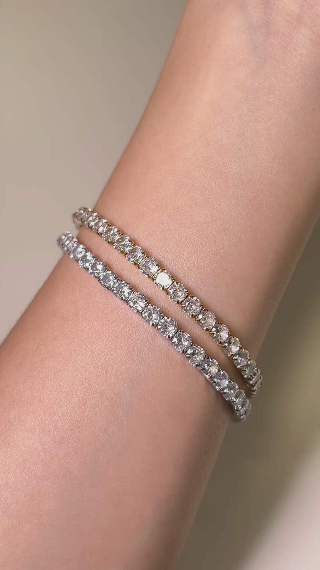 Studio details of the 4mm Lauren tennis bracelet highlighting the brilliant round cut stones, the solid core and tarnish-resistant surface luster.
