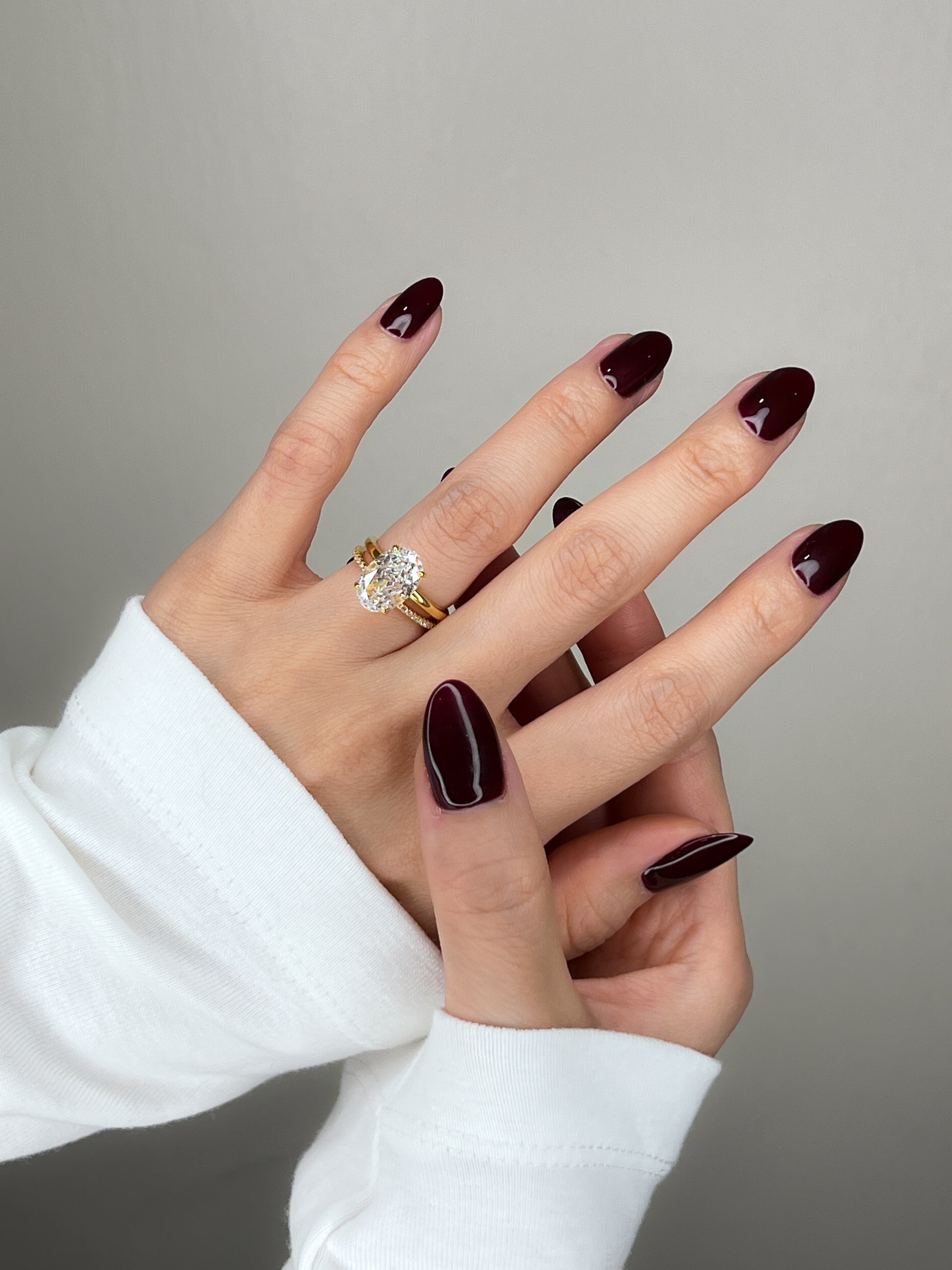 Waterproof sustainable gold jewellery oval cut alternative ring UK trend