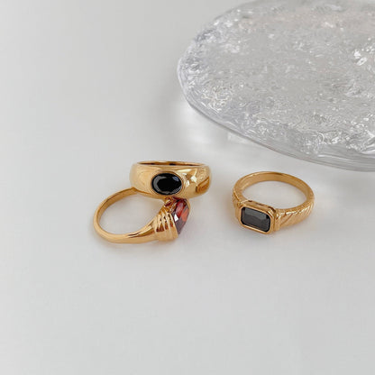 Black Agate Ring, Ruby Ring, Black Stone Ring, 18k Gold Stacking Ring, Black Onyx Ring, Gemstone Ring, Chunky Gold Ring, Gold Statement Ring