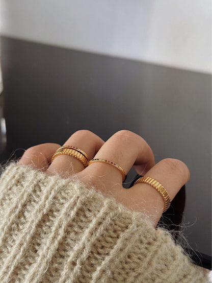 18K Gold Ribbed Band Ring, Minimalist Pave Ring, Dainty Gold Ring, Colorful Gemstone Ring, Stacking Ring, CZ Pinky Ring, Slim Ribbed Ring