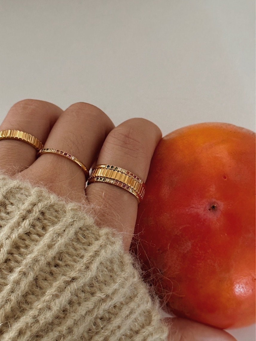 18K Gold Ribbed Band Ring, Minimalist Pave Ring, Dainty Gold Ring, Colorful Gemstone Ring, Stacking Ring, CZ Pinky Ring, Slim Ribbed Ring