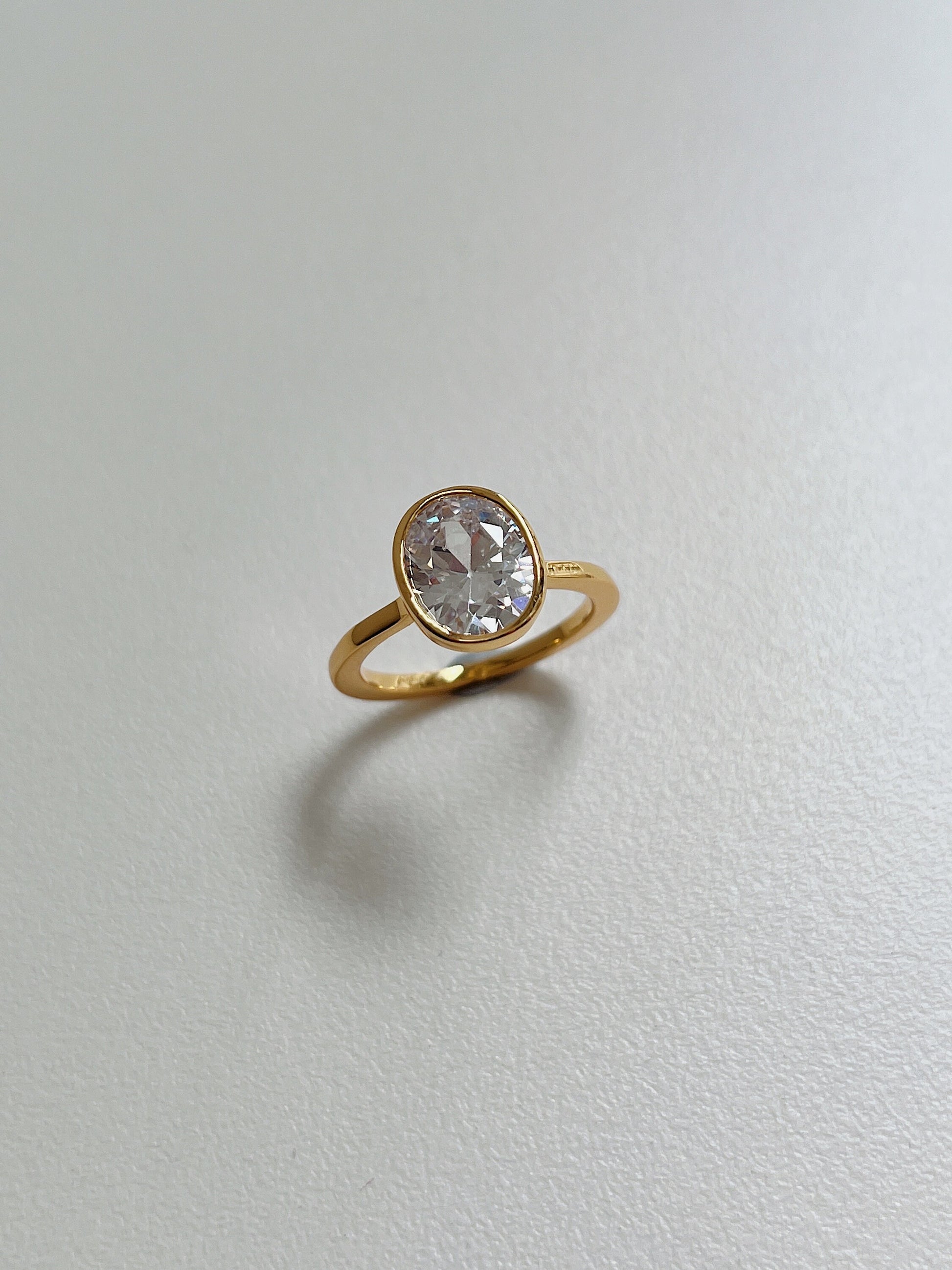 Gemstone Ring, Oval Cut Solitaire Ring, Gold Oval CZ Diamond Ring, 18K Gold Large Oval Ring, Cubic Zirconia Statement Ring, Stacking Ring