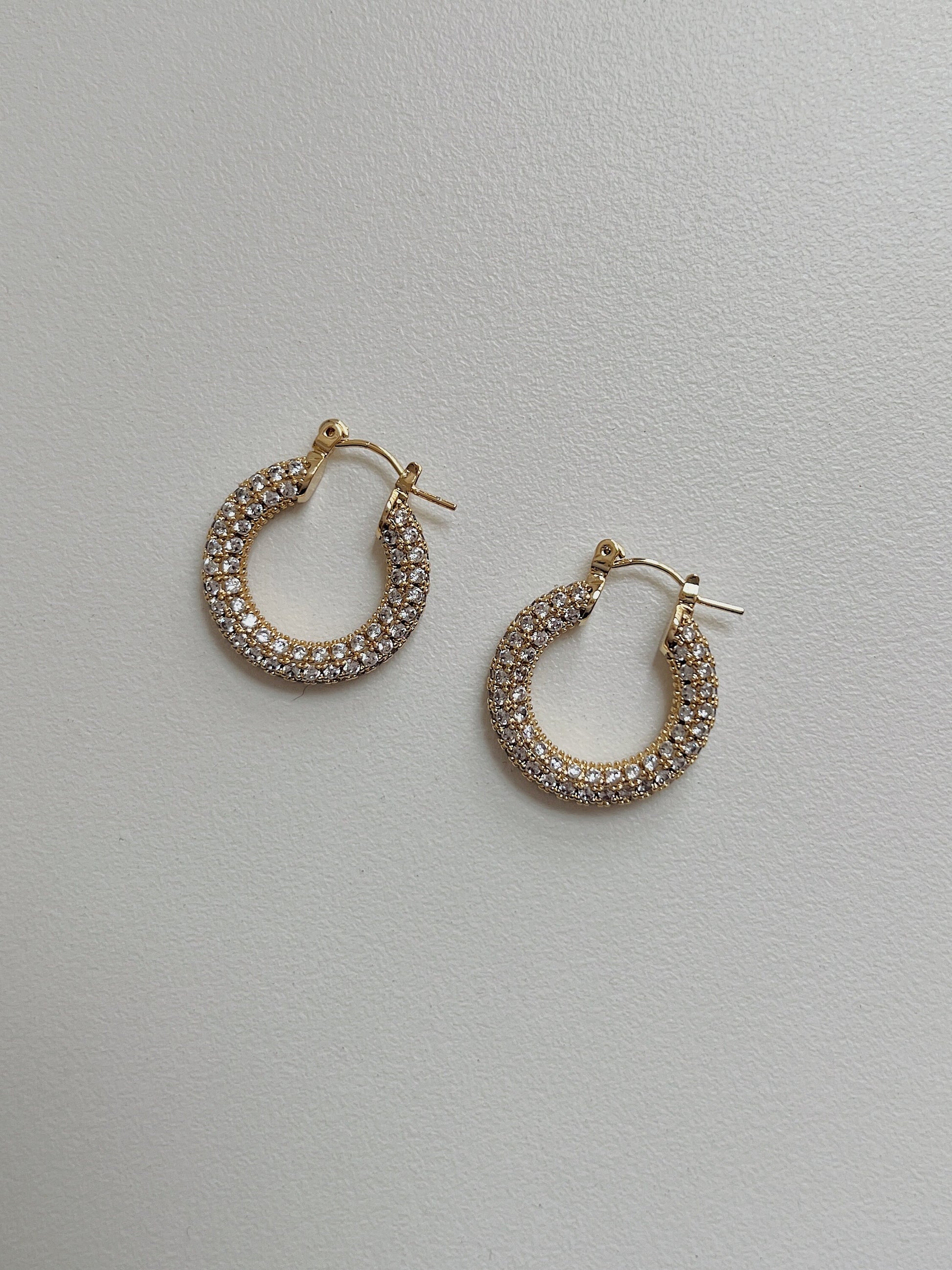 Pave Round Hoop Earrings, Statements Pave Diamond Mini Huggie Hoop Earrings, Minimalist Pave CZ Hoops, Thick Pave Hoops, Bridesmaid Earrings