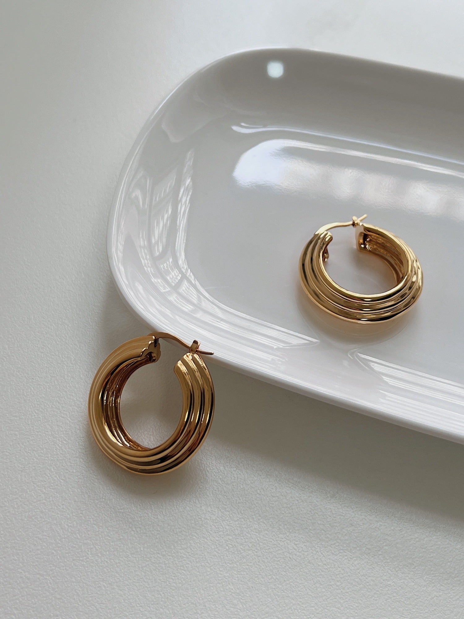 large hoop earrings, textured hoop earrings, 18k gold plated earrings, tarnish-free earrings, waterproof jewelry, chunky hoop earrings, gold hoop earrings, statement gold hoops, 