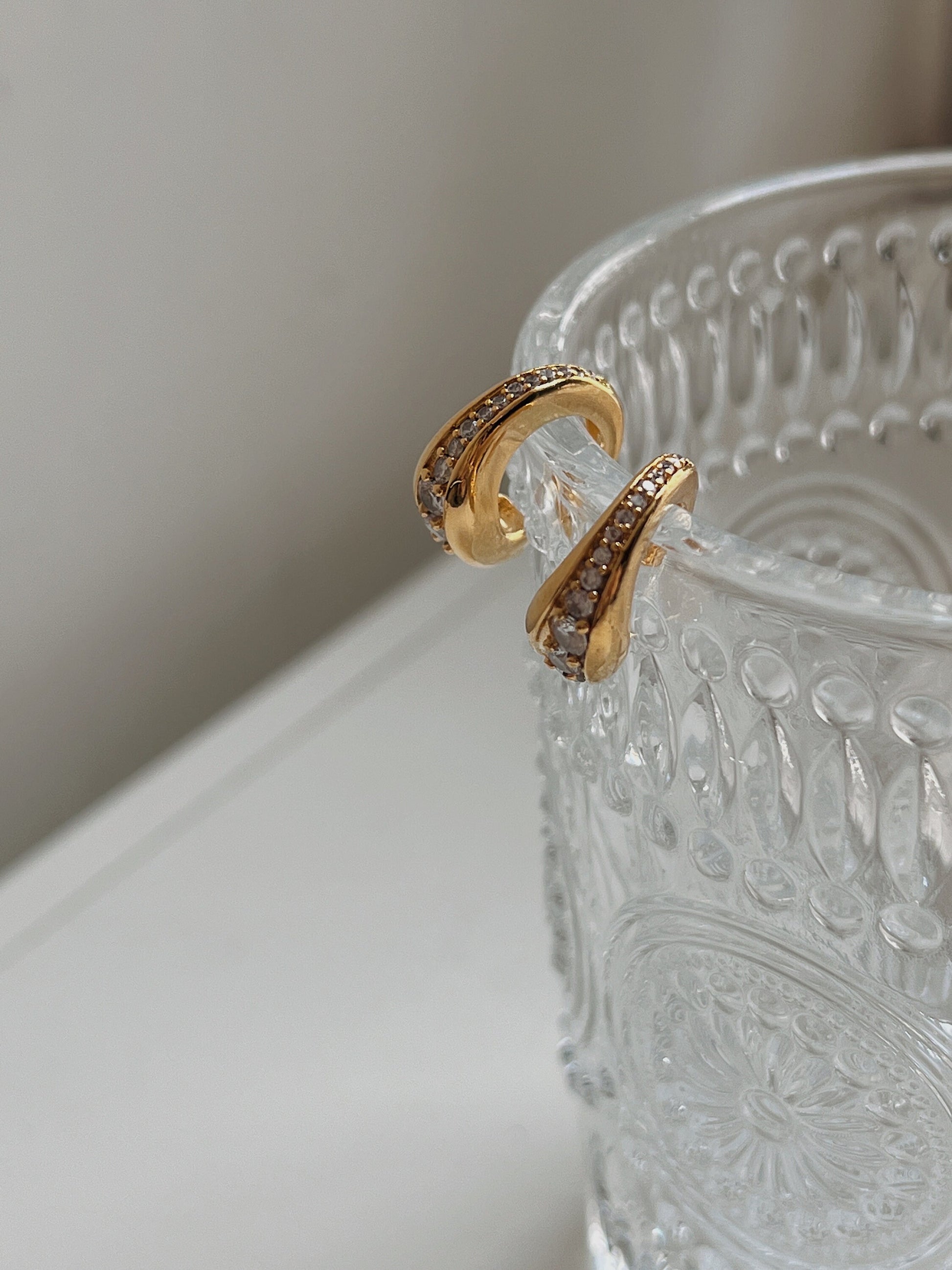 Architectural tapered band design of Marissa gold cuff