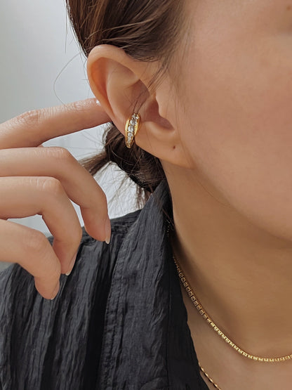 Model wearing Marissa pavé ear cuff on cartilage.