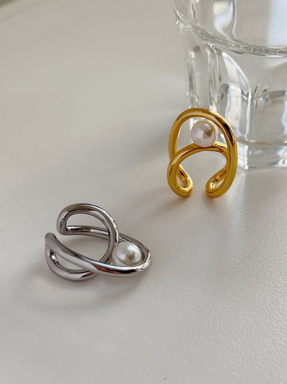 Karolina Statement Pearl Earlobe Cuff in Gold and Silver PVD