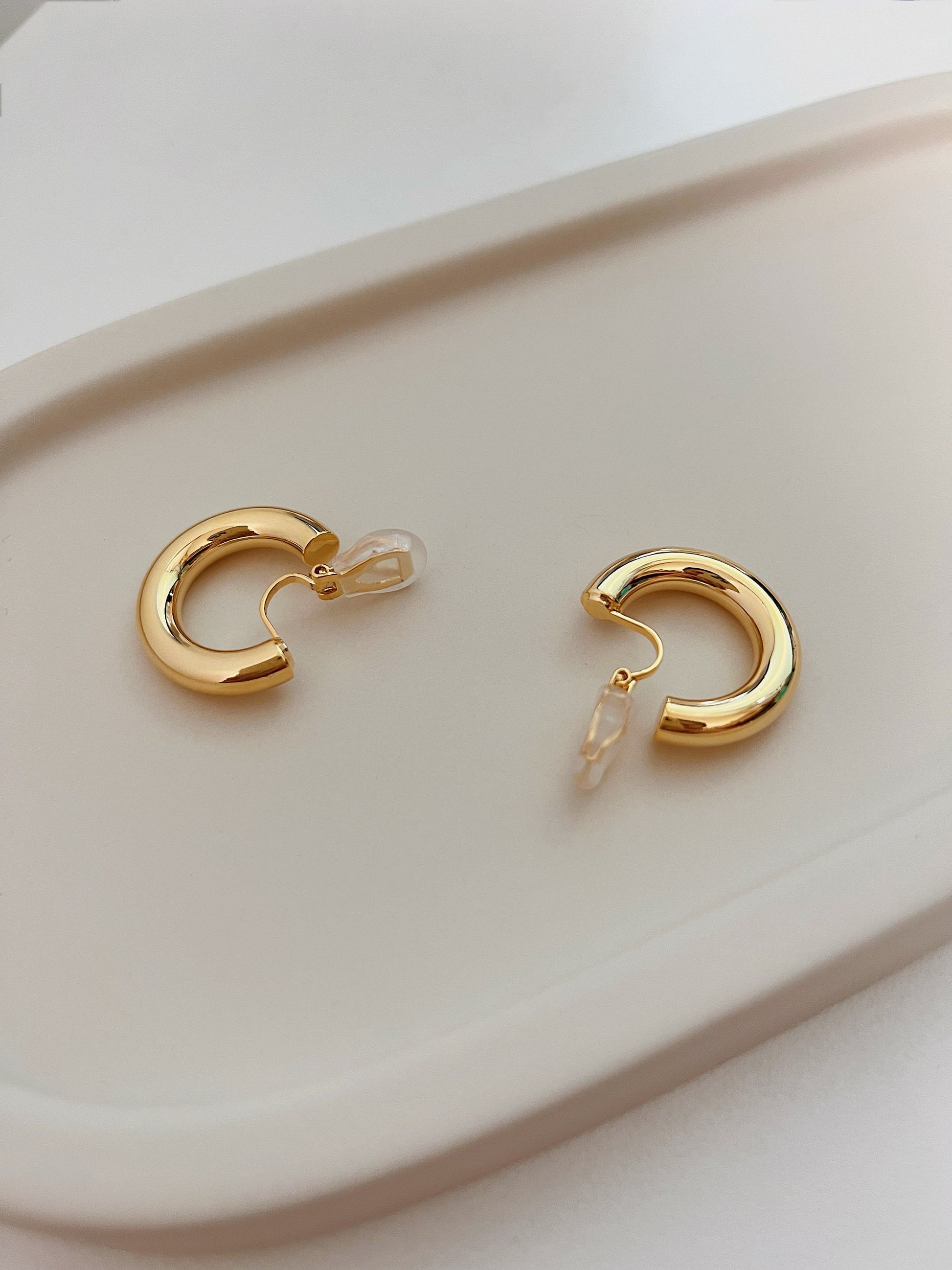 Hypoallergenic tarnish resistant non pierced hoop earrings for sensitive skin and non pierced ears